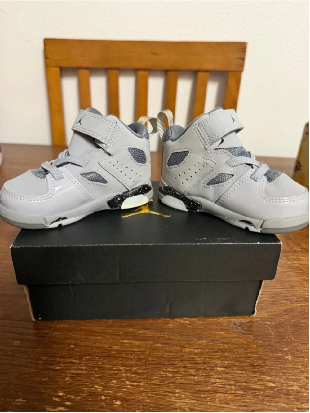 Nike Air Jordan FLTCLB ’91 BT Wolf Grey Black Cool Grey Toddler Size 4C 555330-0